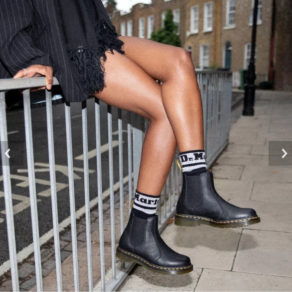 Dr. Martens 2976 SLIP RESISTANT BOOTS
